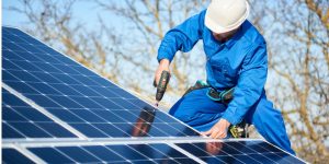 Installation Maintenance Panneaux Solaires Photovoltaïques à Teillet-Argenty
